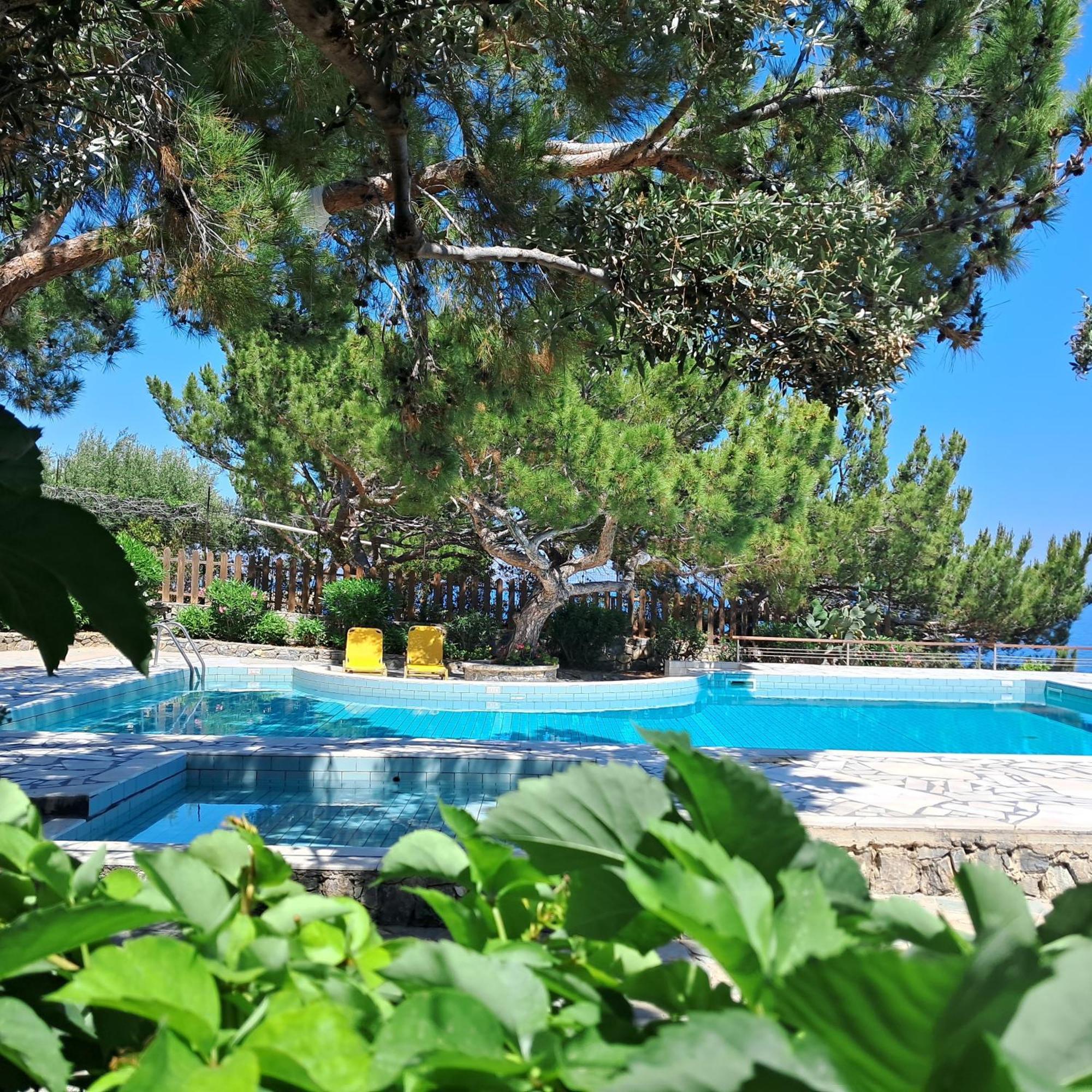 Ferma Solaris Apartments Agia Fotia  Eksteriør billede